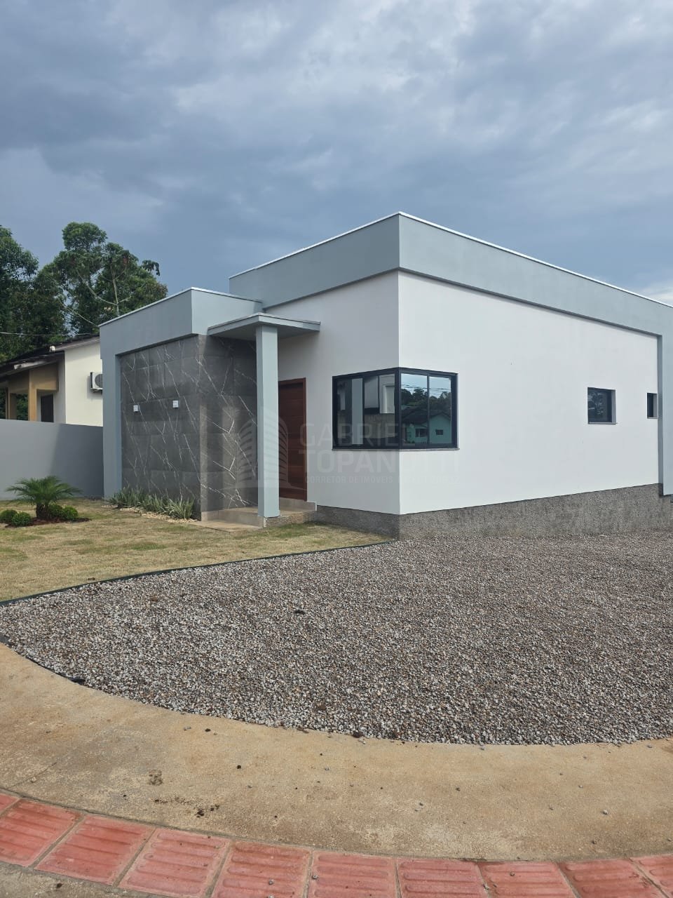 WhatsApp Image 2025-12-23 at 16.40.52