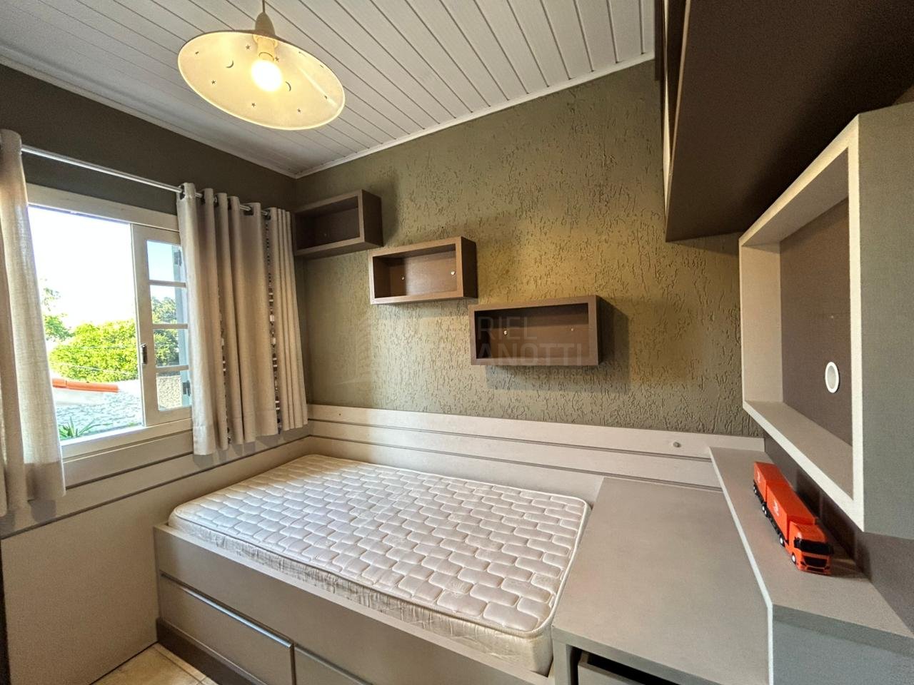 WhatsApp Image 2026-03-17 at 18.08.17 (1)